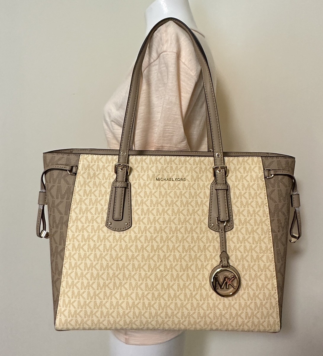 Michael Kors ベージュ トートバッグ MICHAEL KORS（マイケルコース） トートバッグ FREE ベージュ