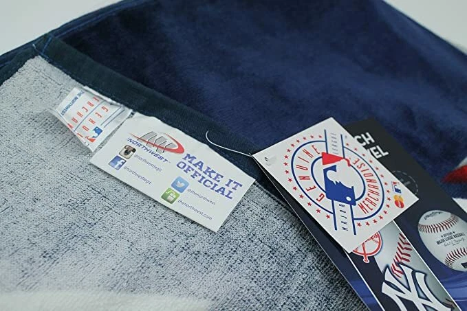 Auténtica toalla de playa de los Yankees de Nueva York MLB con licencia Bronx Jeter HomeRun Foto 4 de 4