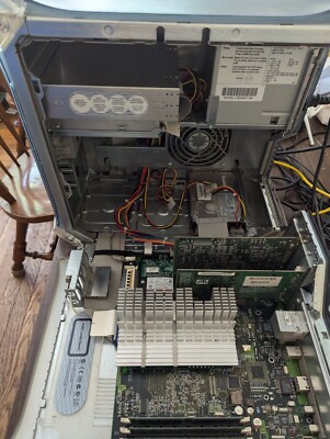 Used Power Mac G4 version 10.3.9 1 GB SDRAM Dual 500 MHz 20