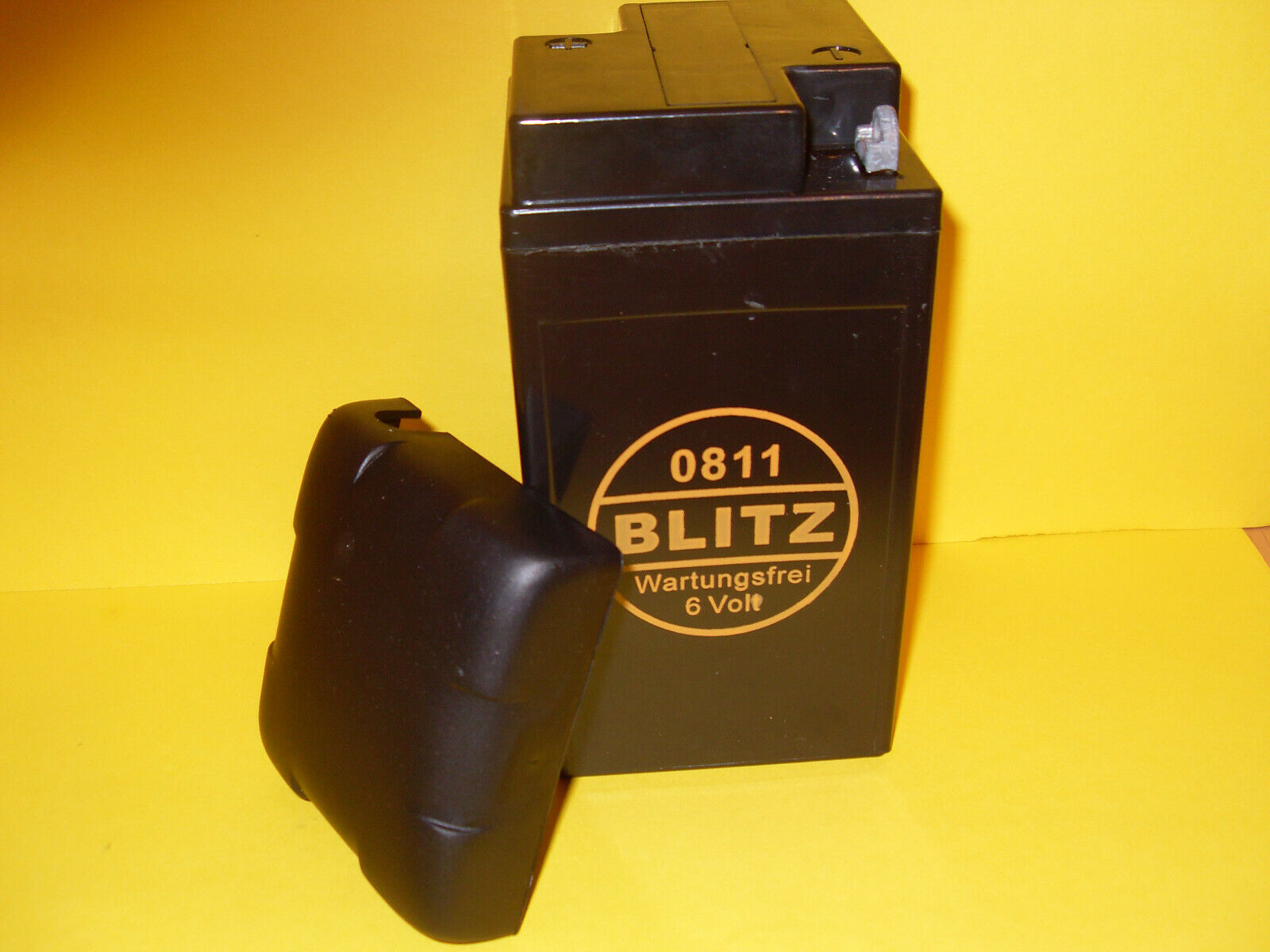Batt. 6 V..12 Ah, Blitz m. Deckel  8 x 9 x 16,6 cm, wartungsfrei
