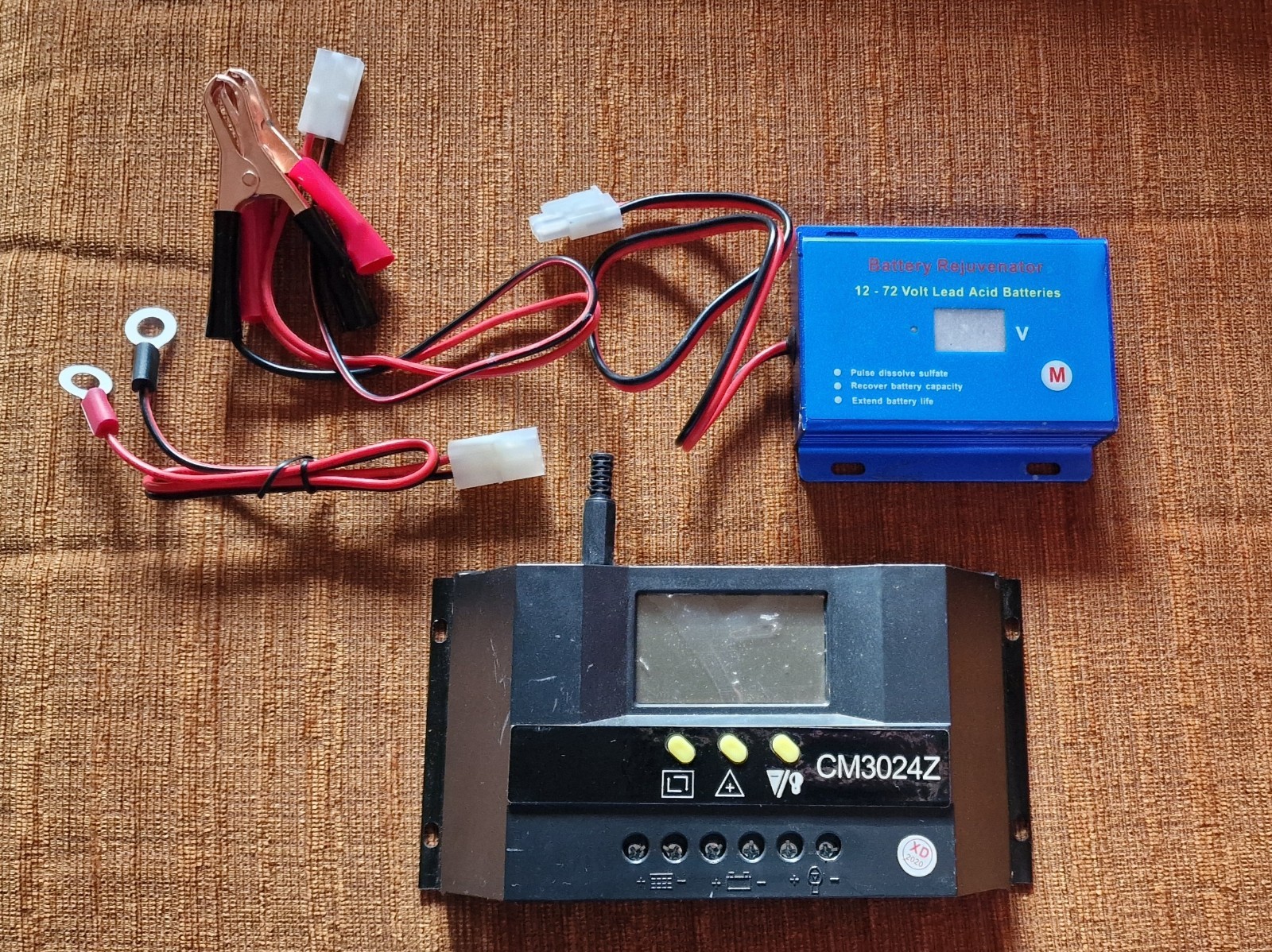 Rigeneratore Solare Batterie al Piombo: Soluzione Eco-Friendly per Accumulo
