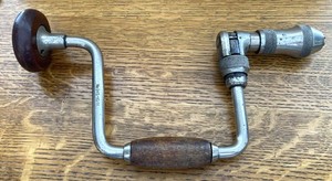 Vintage STANLEY No. 945-10 IN. Brace Hand Drill Ratcheting Woodworking Tool USA