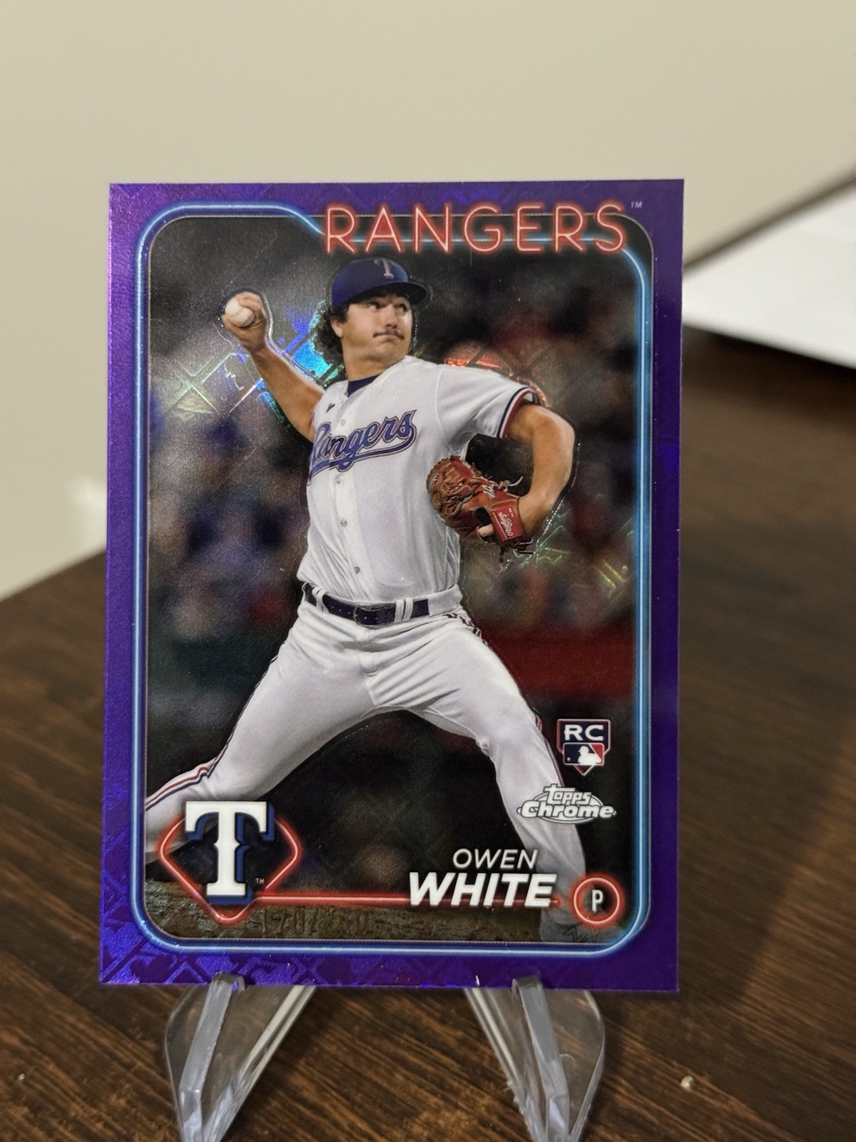 2024 Topps Chrome - Owen White #211 Purple Refractor /250 (RC)