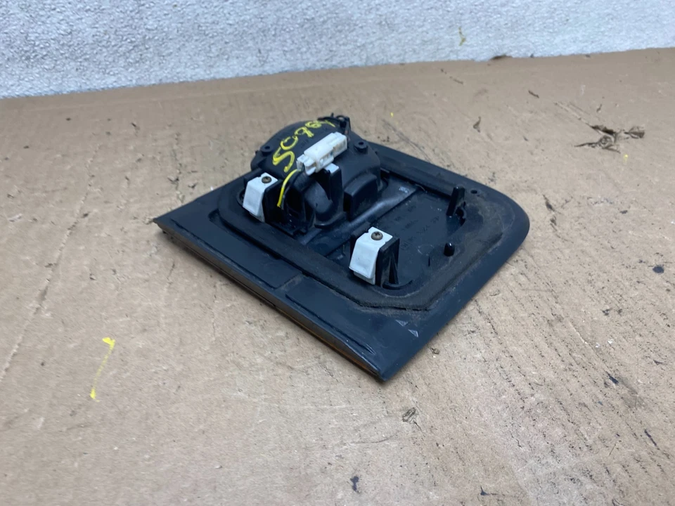 Оригинальный левый внутренний задний фонарь левая сторона водителя для Mazda MPV 1996–1998 S0964 DW - Изображение 4 из 4