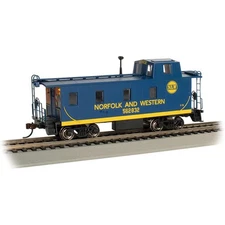Bachmann 14003 HO Cupola Caboose NORFOLK WESTERN #562832