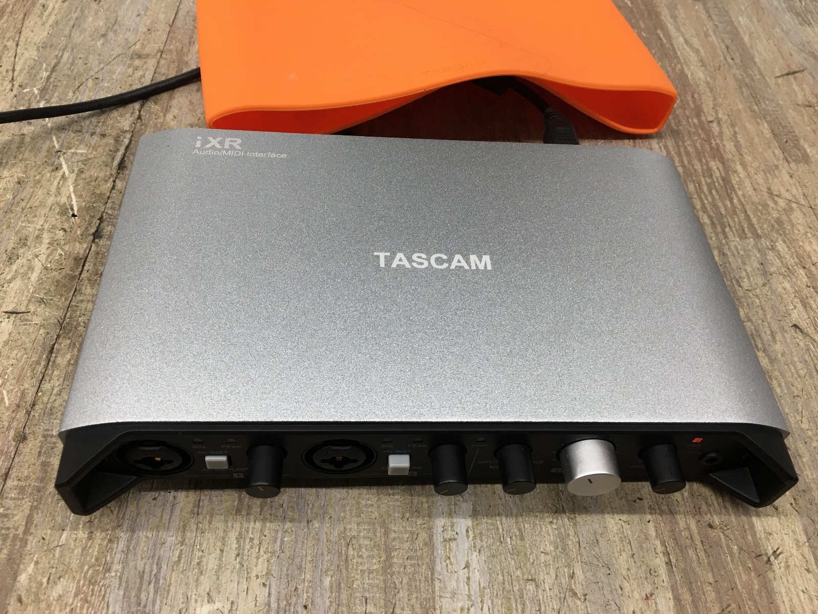 Tascam iXR USB Audio/MIDI Interface With iOS Connectivity an