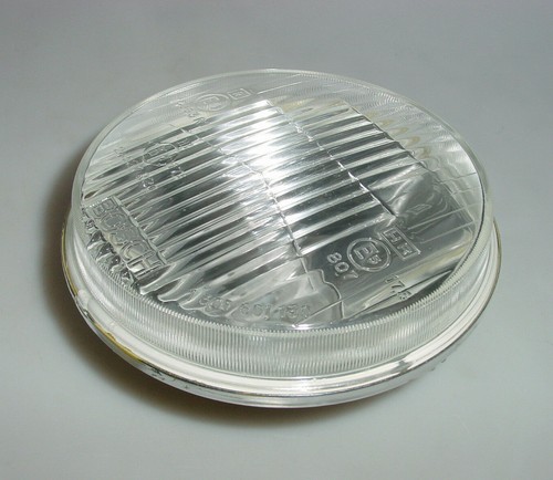 NEW Bosch Headlight Insert H1 for Honda Mazda Mitsubishi Nissan Toyota - NOS - Picture 5 of 9