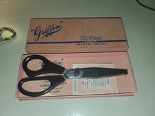 VINTAGE GRIFFON TRU-PINK PINKING SHEARS IN ORIGINAL BOX 1950'S VGC