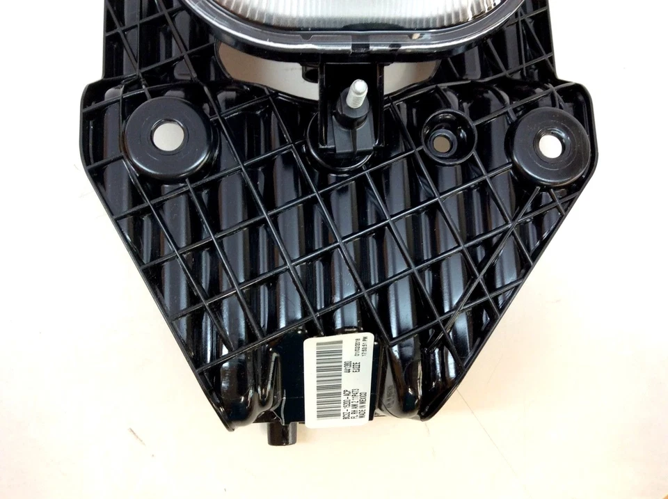 Luz antiniebla del lado del pasajero derecho Ford Super Duty 2011-2016 nueva OEM Foto 2 de 4