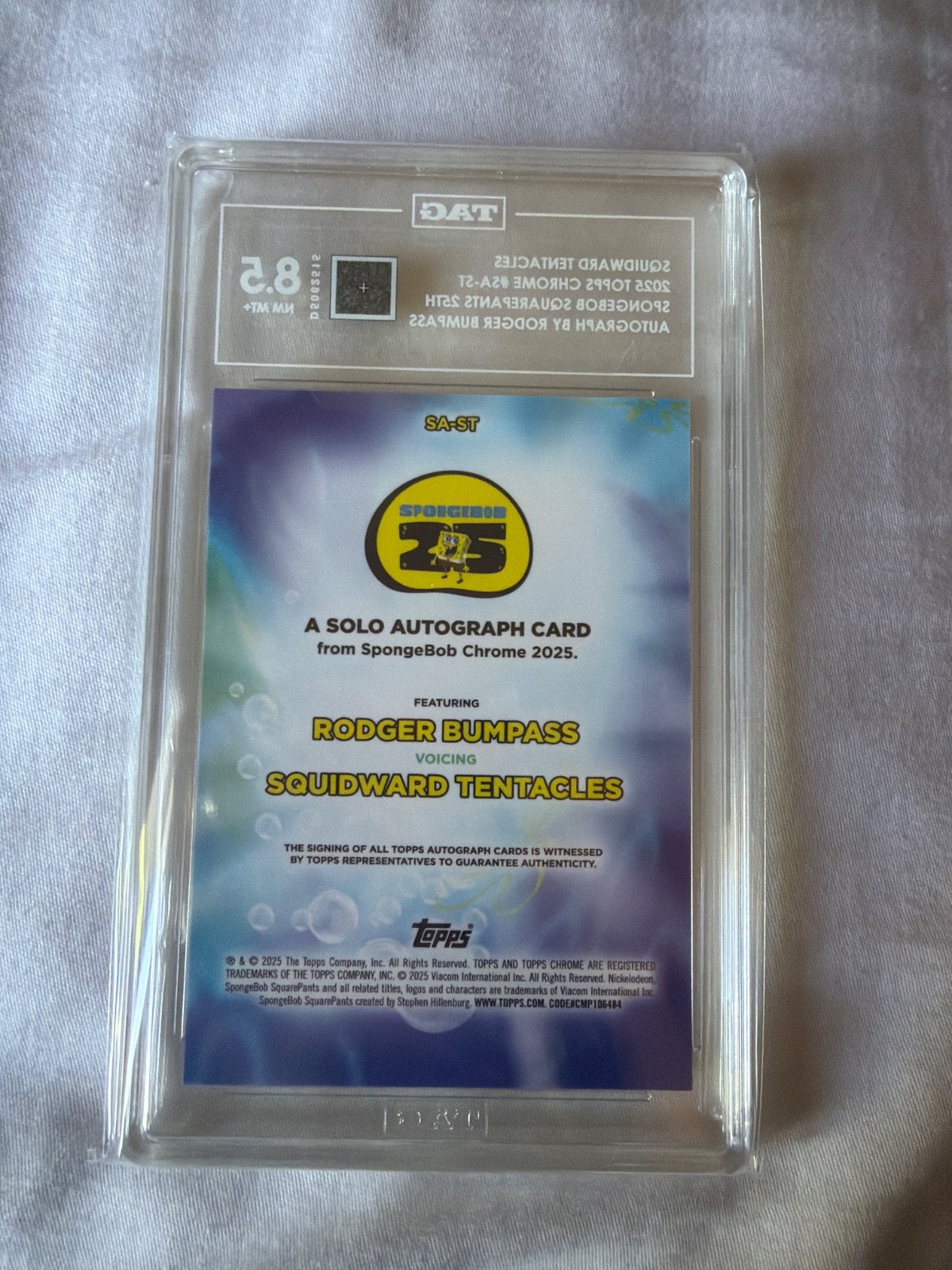 2025 Topps Chrome SpongeBob #SA-ST Squidward Auto Rodger Bumpass TAG 8.5 view 2