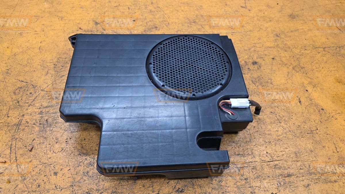05-15 Xterra Rockford Fosgate Under Seat Subwoofer 28170EA000 | eBay