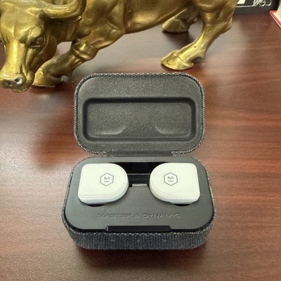 Master & Dynamic MW07 White Bluetooth Earphone
