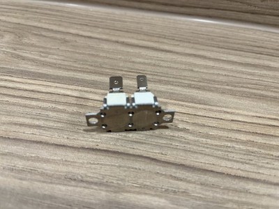 11068790 - Temperaturbegrenzer IC 2xA 105GRD 16A Miele Backofen Herd NEU