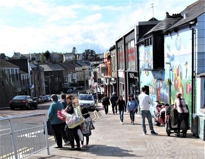 Photo 12x8 Dufferin Avenue, Bangot Bangor/J4880  c2017