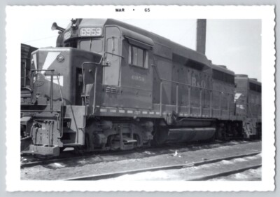 Eisenbahn Foto - Baltimore & Ohio #6958 GP30 Lok 1965 Bahnhof Vintage