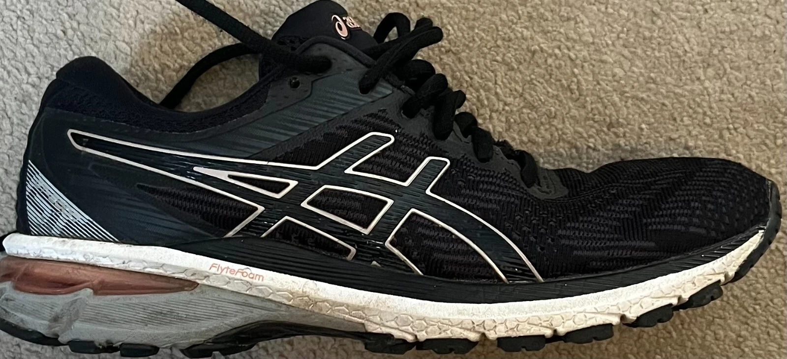 Scarpe da corsa Asics GT 2000 8 taglia UK 5 nere e grigie