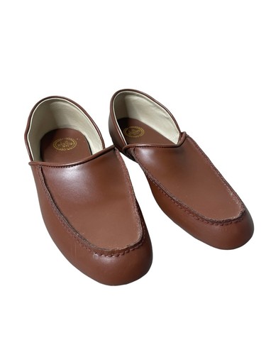 LB Evans Mens 10 MChicopee Slippers 