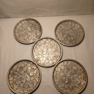 Vintage Everlast Hand Forged Floral Embossed Aluminum Tray-Trinket-Coaster-Dish - Image 1 of 4