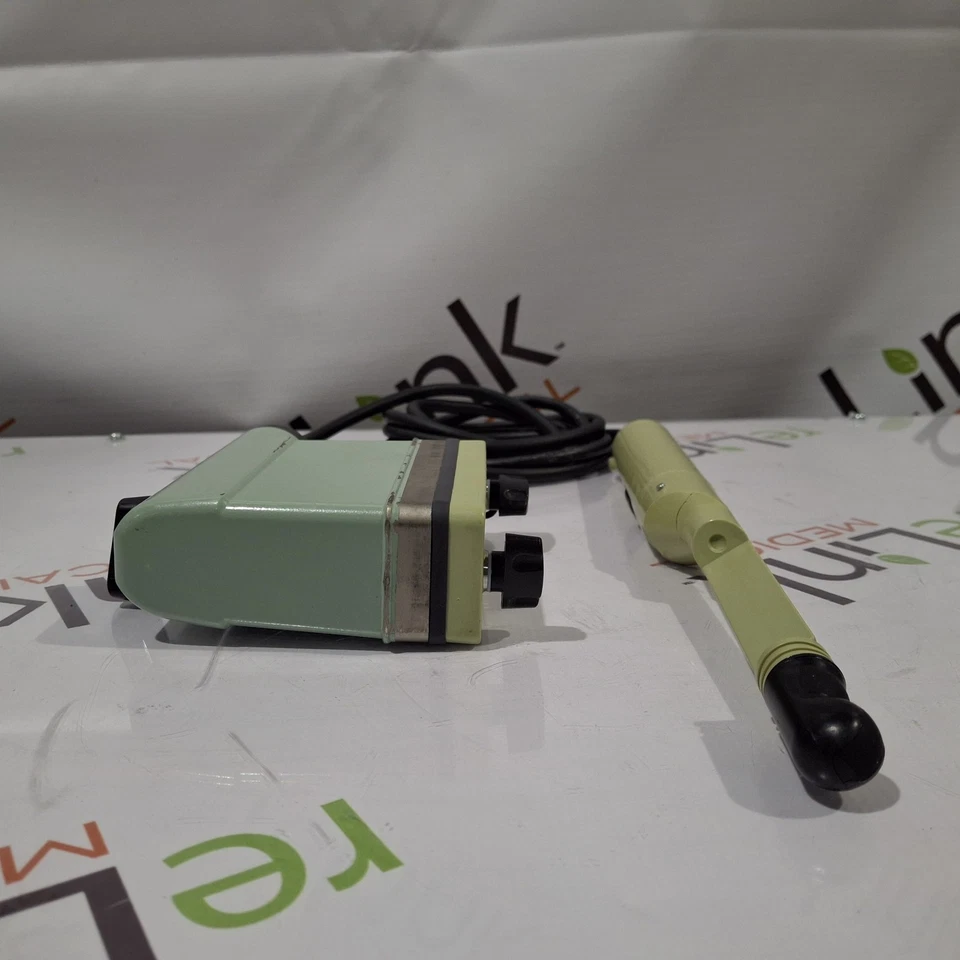 Transductor lineal B-K Medical 8808 5-10 MHz Foto 3 de 4