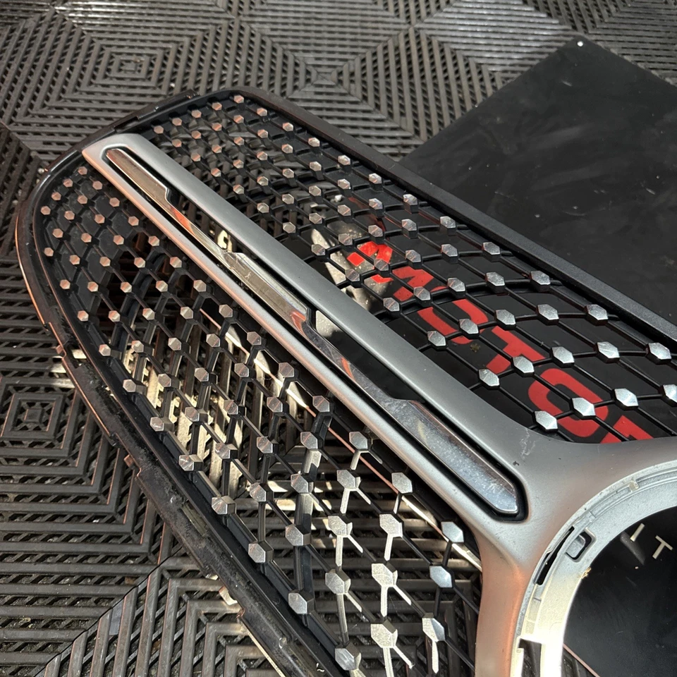 Parachoques delantero genuino MERCEDES GLC C253 cupé parrilla de diamante A2538809504 2019-2023 Foto 4 de 4