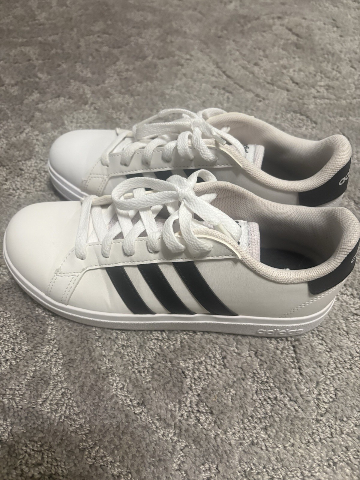 White/black Us 4.5