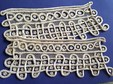 Lace Needlework Embroidery Antique Vintage Collar Cuffs Detailed