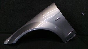 CW-1 * Mercedes-Benz W204 C-Klasse  Kotflügel Links - 792 Palladiumsilber Met