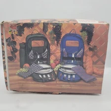 Mattahorn Picnic Set for Two Shoulder Pack Model 541-52 By Picnic time green