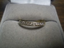 10K Yellow Gold Ladies Men's 12 Diamond Row Band Ring    1.2 Grams