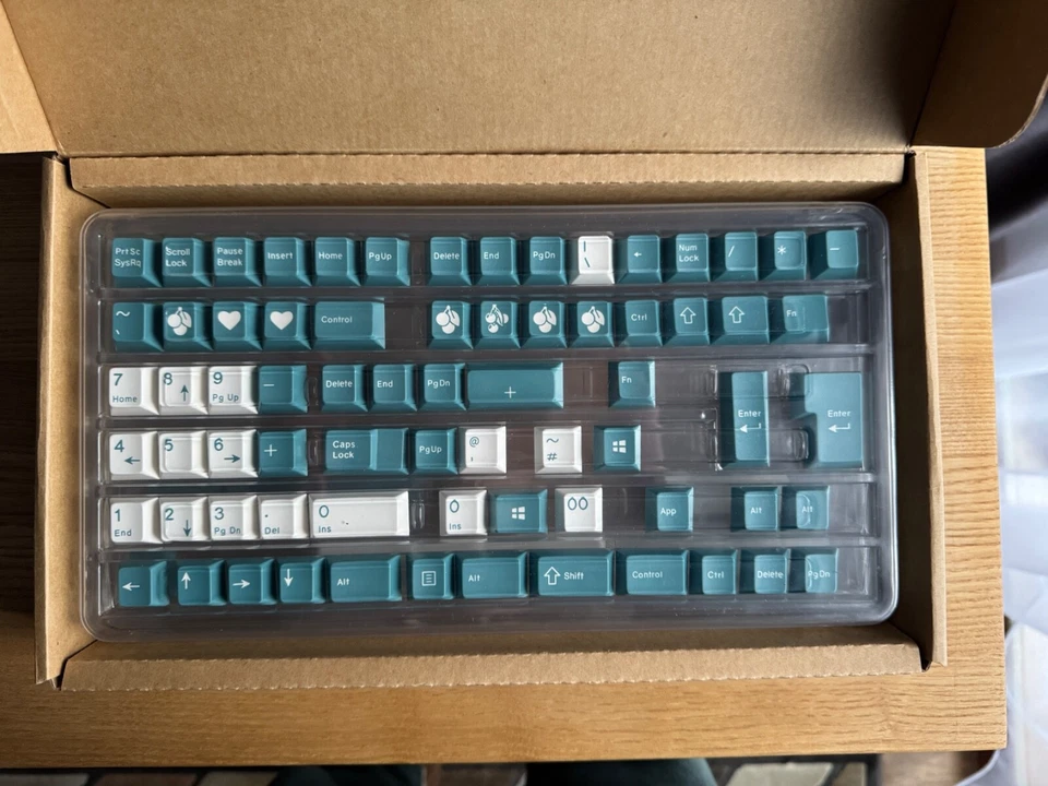 Tofu silver 60% Individual 1 of 1 keyboard KBDFANS - Image 4 of 4
