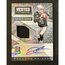 2016 Spectra Derek Carr Vested Veterans Player Worn Patch Auto # /49 Saints