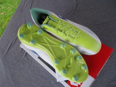 Crampons Lotto Solista 700 VIII FG - Homme US 7.5 - Blanc/Vert NEUF En Boîte