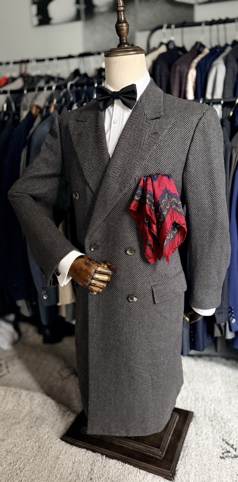 LNWOT UNIQUE Rare 100percent CASHMERE Brioni Gray Herringbone Coat Size 46R US/56R IT image 3