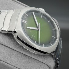 H. Moser & Cie Streamliner Centre Seconds "Green Dragon" Matrix Green 6201-1200 3