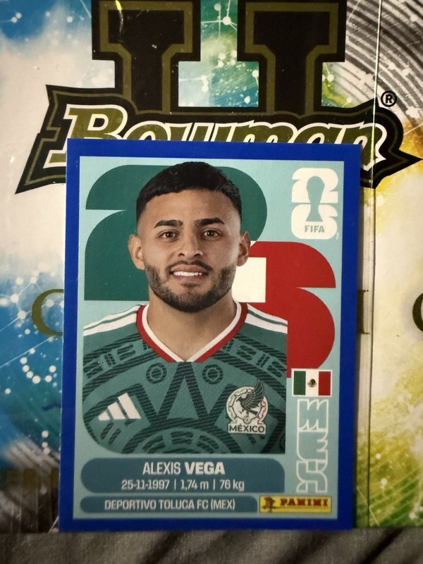Alexis Vega MEX #18 2026 Panini FIFA World Cup Sticker BLUE USA Edition Parallel