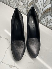 Via Spiga Lorena Silver Gray Pewter Metallic Pumps Shoes High Heels Size 7.5 M