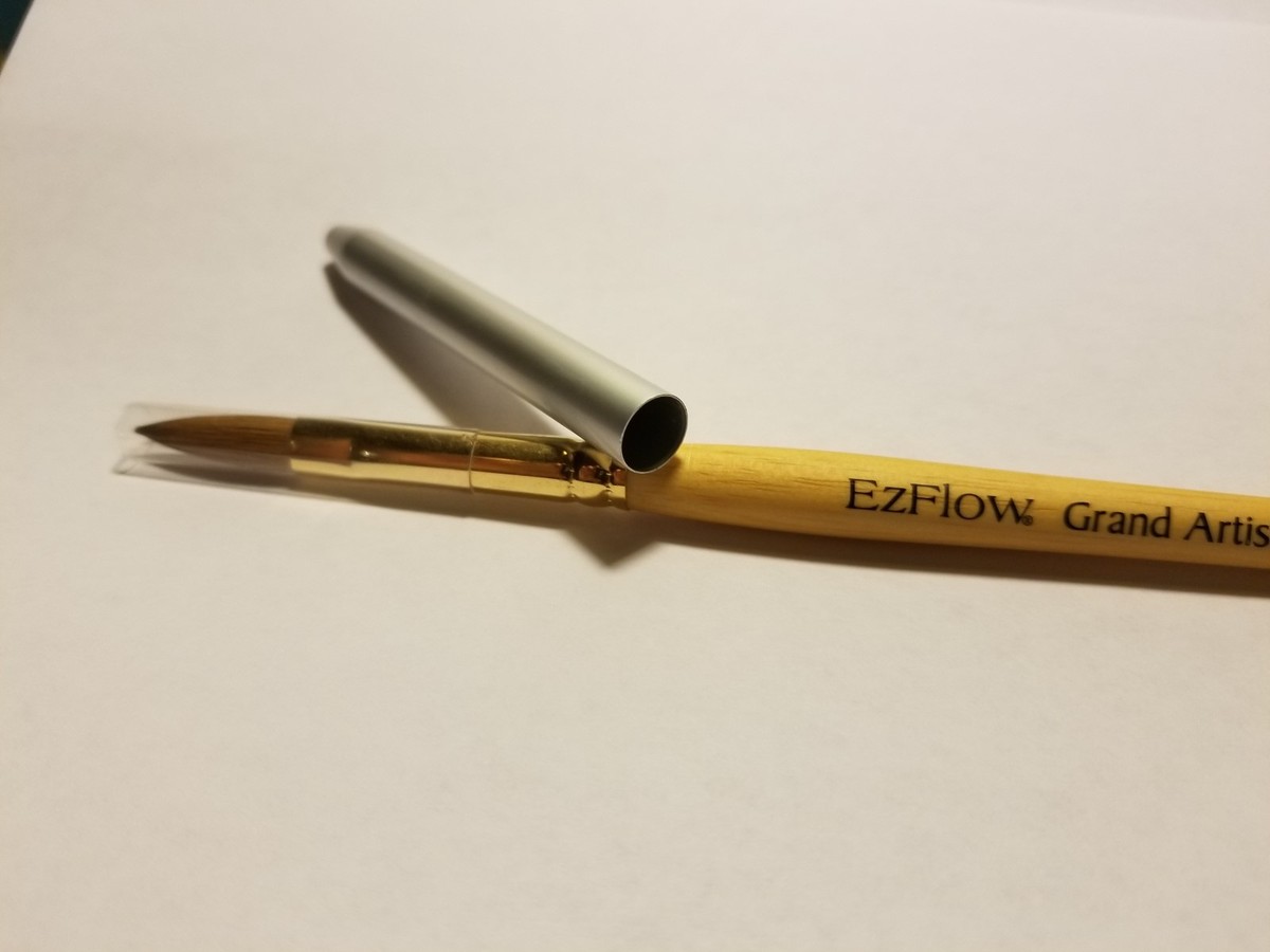 Kolinsky EzFlow GA Acrylic Brush Oval # 8 w/ Metal Cap 60251 Kolinsky EzFlow GA Acrylic Brush Oval # 8 w/ Metal Cap 60251
