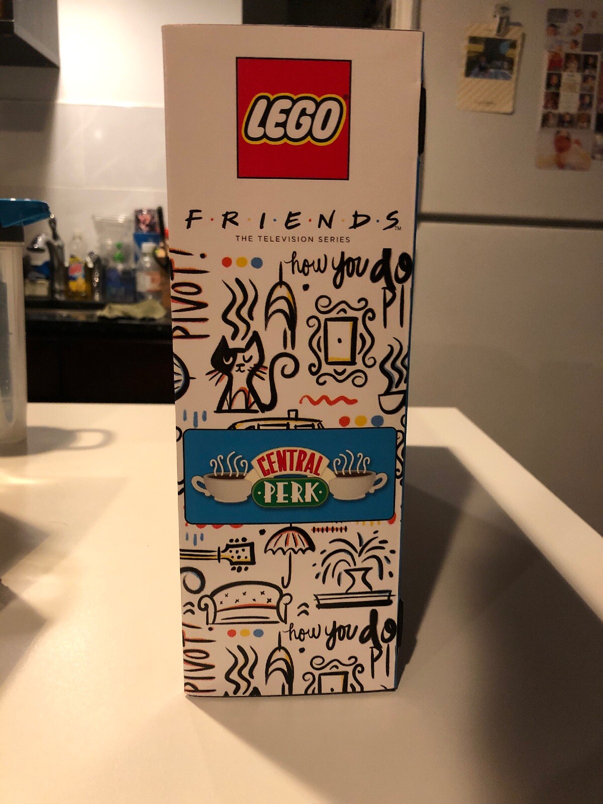 lego friends cafe central perk