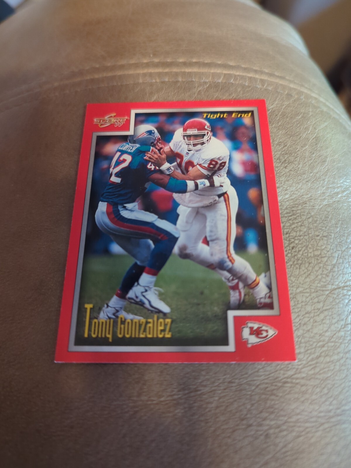1999 Score #205 Tony Gonzalez Kansas City Chiefs Football Card