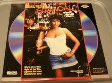 Scandal in a small town - LASERDISC - Raquel Welch 1988