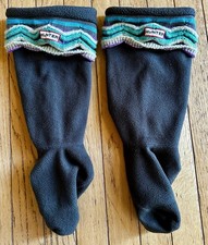 Hunter Wellie Dark Gray Boot Multi-Colored Knit Top Boot Socks Liners Size M