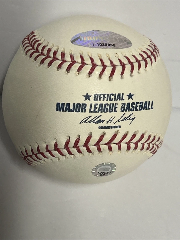 Tony Gwynn Autographed ROML Baseball Hall Of Fame Logo MLB & Ironclad Holograms - Image 2 of 4