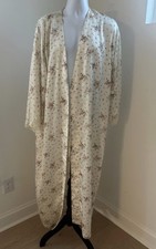 Vintage Valentino Intimo Floral Polyester Robe Lace Trim Long Peignoir No Belt