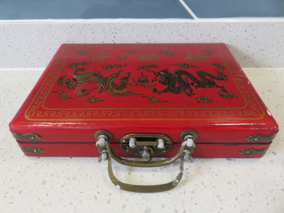 Vintage Mahjong Set in Red Dragon Case – 144 Engraved Tiles + Dice + Rules - Image 3 of 4
