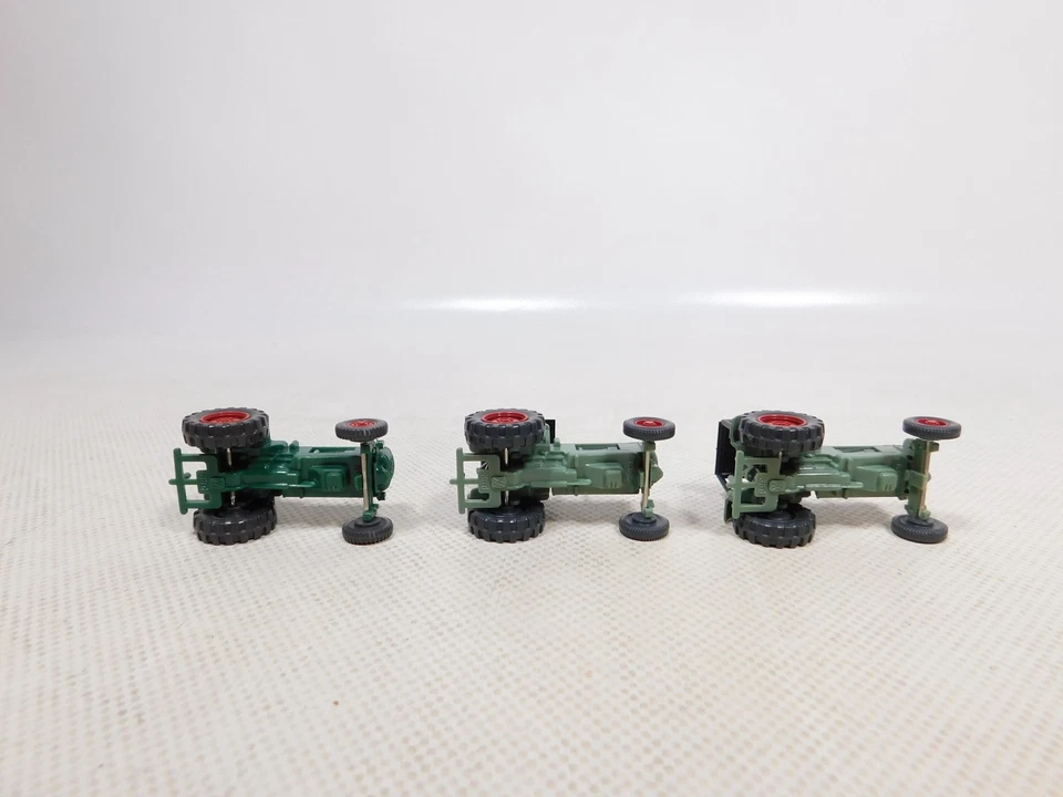 Modello Trattore Deutz 38 D Con Figurina Mint 1:87 H0 3X #EG965-0,5 - Immagine 3 di 4