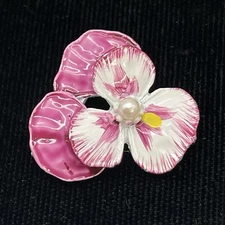 Vintage Pansy Flower Pin Pink White Floral Brooch Spring Summer Jewelry