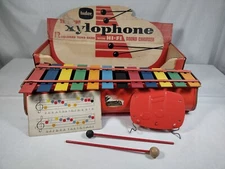 Vintage Tudor True-Tone Xylophone No. 150-12 Note Mallets Original Box