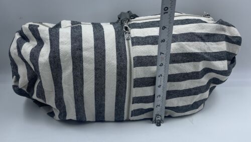 Milloo Women's Handbag White Gray Striped Tassel Adjustable Strap Shoulder Bag - Picture 4 of 14