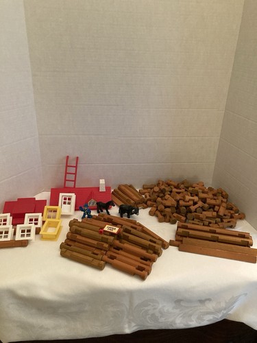 Lincoln Logs /no Box/no Instructions/ Entire Lot. A1 - Picture 2 of 7