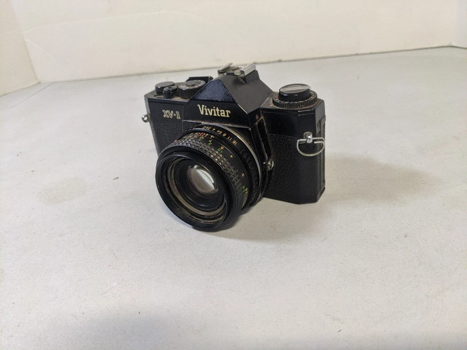 Vivitar XV-1 Cosina made 35mm camera with lens for parts Untested - Image 3 of 4